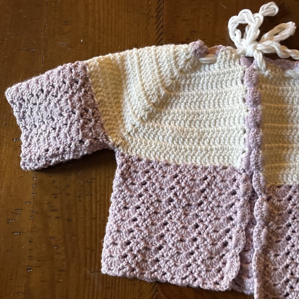 Vintage Heavy Crocheted Baby Sweater Purple And White 12-18 Mo - Picture 4 of 8